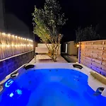 L'oiseau Du Paradis - & Appartement