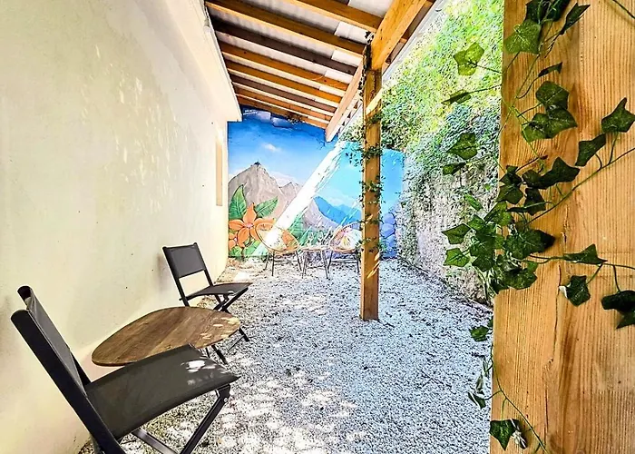 Apartment L'oiseau Du Paradis - &